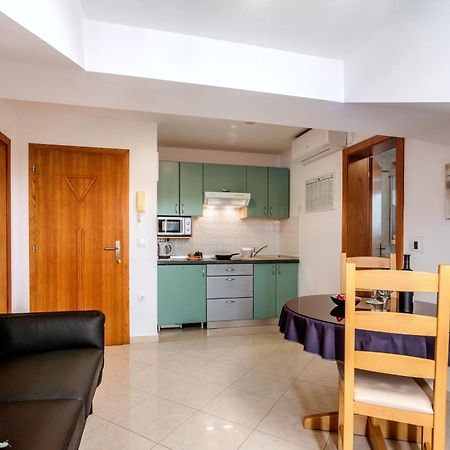 Apartments Kvarner マリンスカ エクステリア 写真