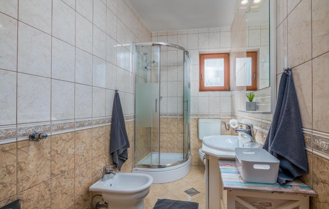 Apartments Kvarner マリンスカ エクステリア 写真
