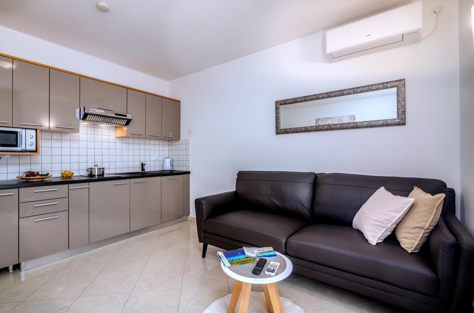 Apartments Kvarner マリンスカ エクステリア 写真