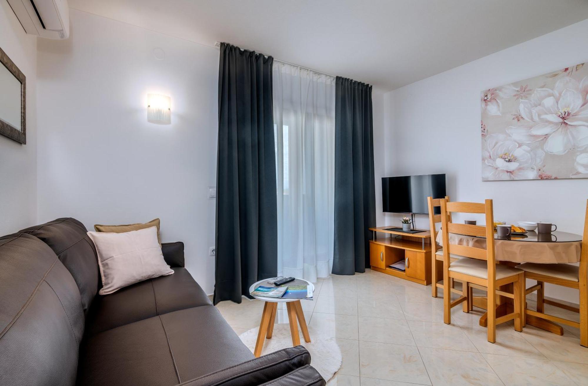 Apartments Kvarner マリンスカ エクステリア 写真