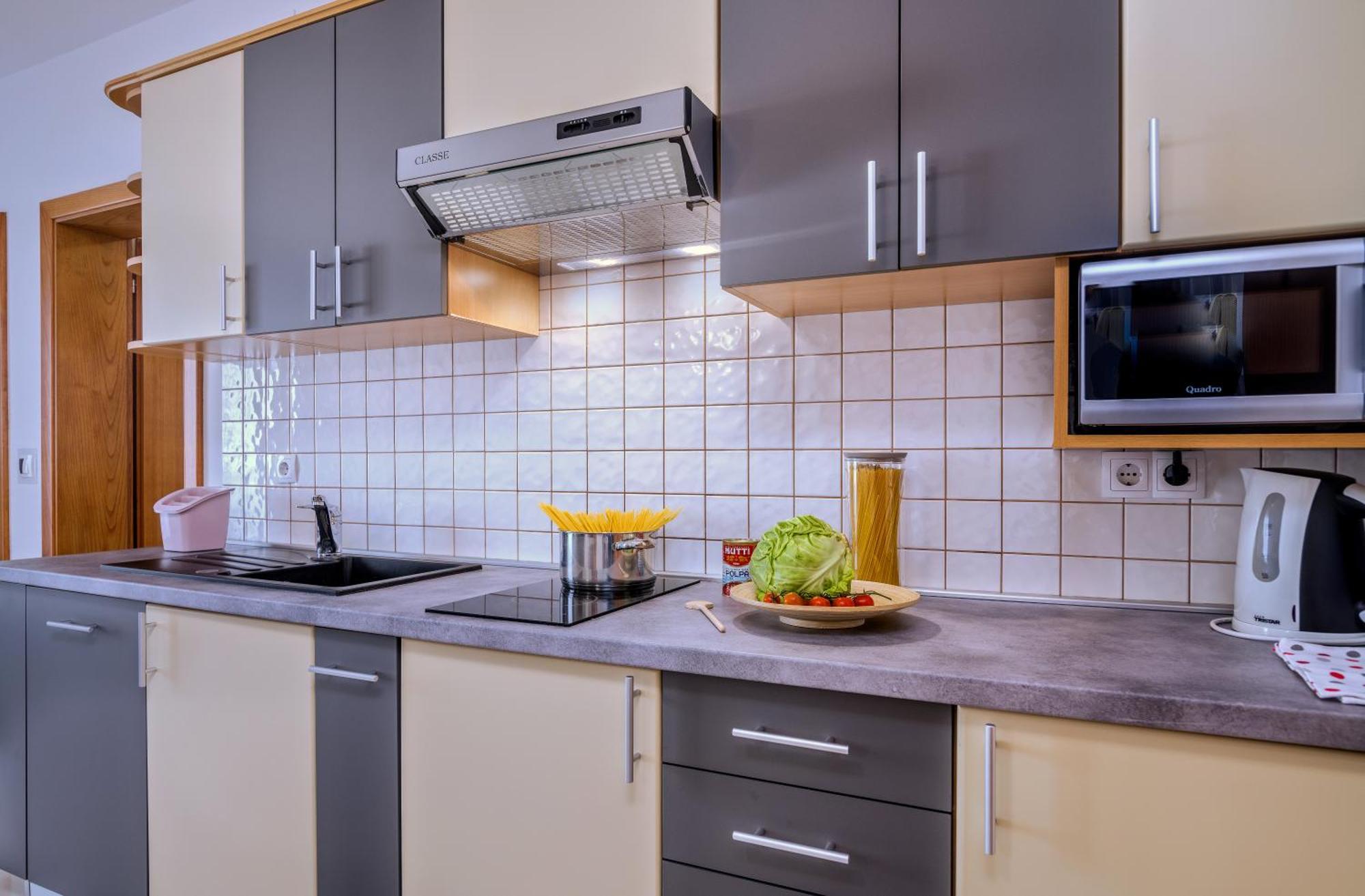 Apartments Kvarner マリンスカ エクステリア 写真