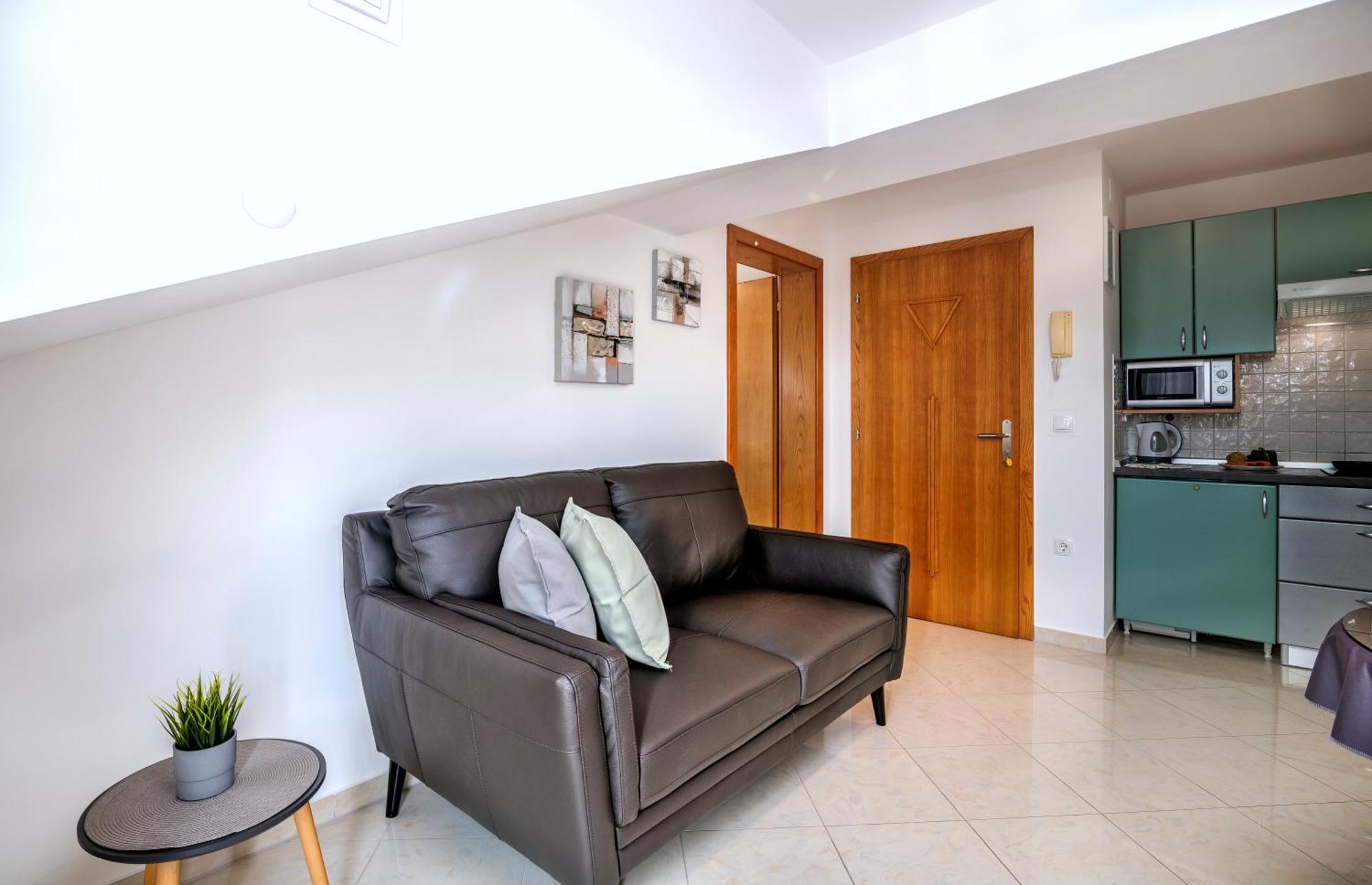 Apartments Kvarner マリンスカ エクステリア 写真