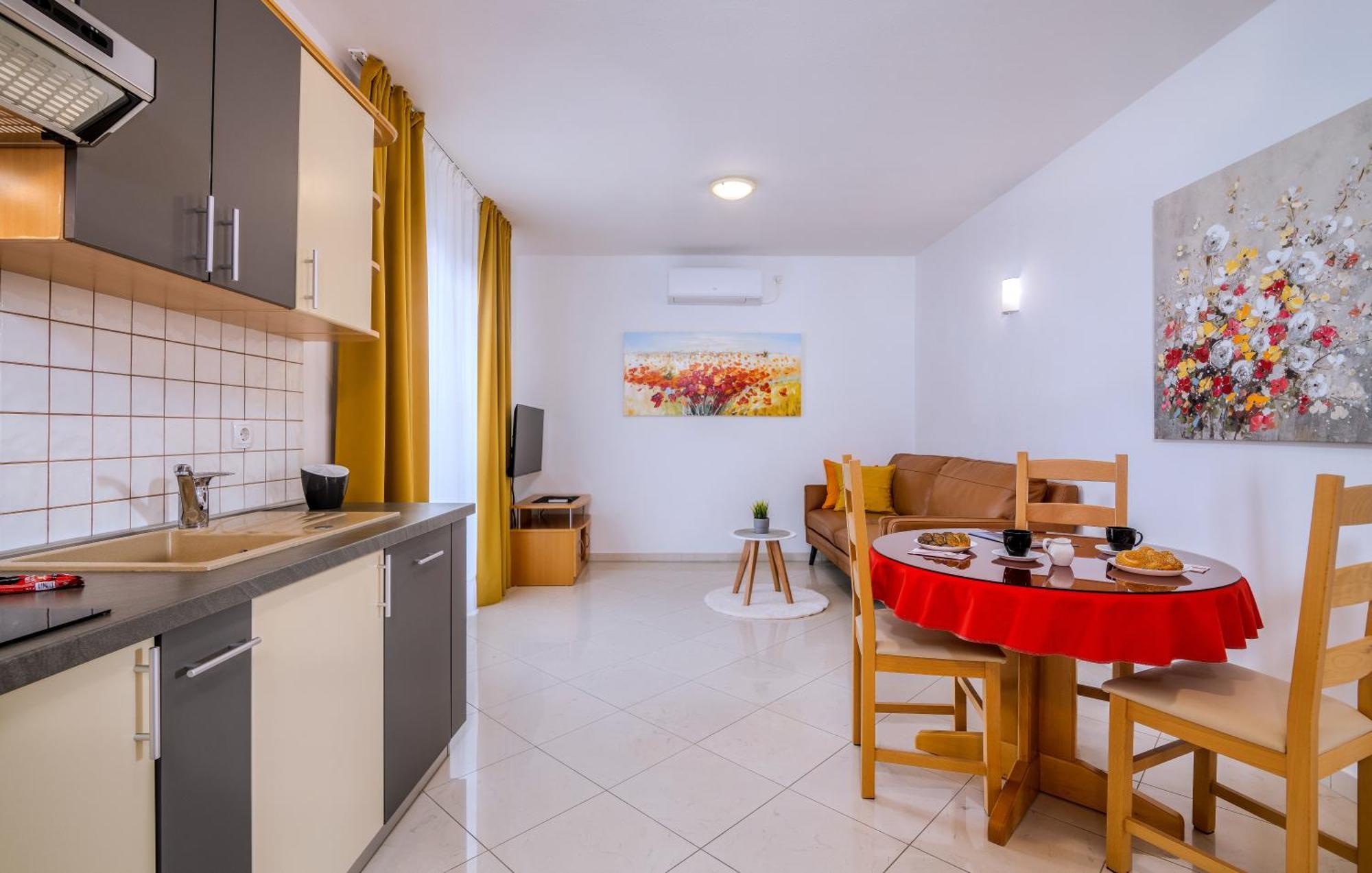 Apartments Kvarner マリンスカ エクステリア 写真